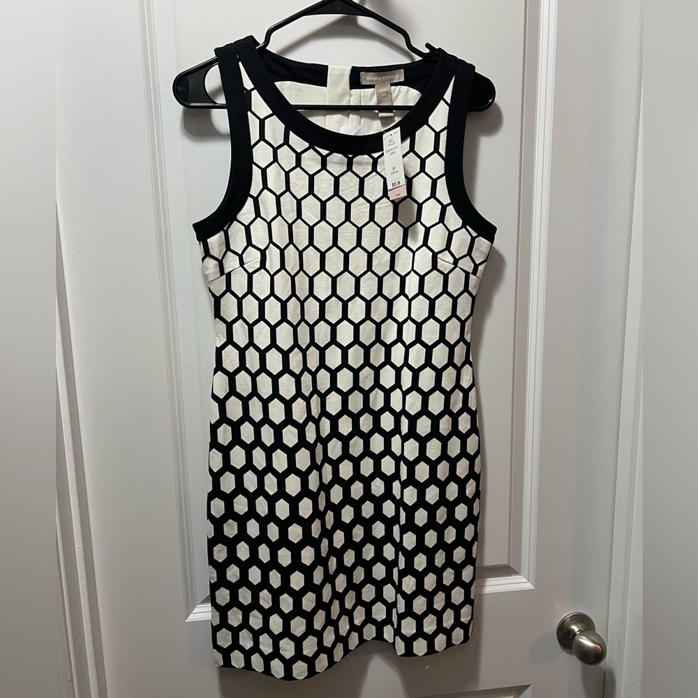 Banana Republic Black and White Geometric Dress
